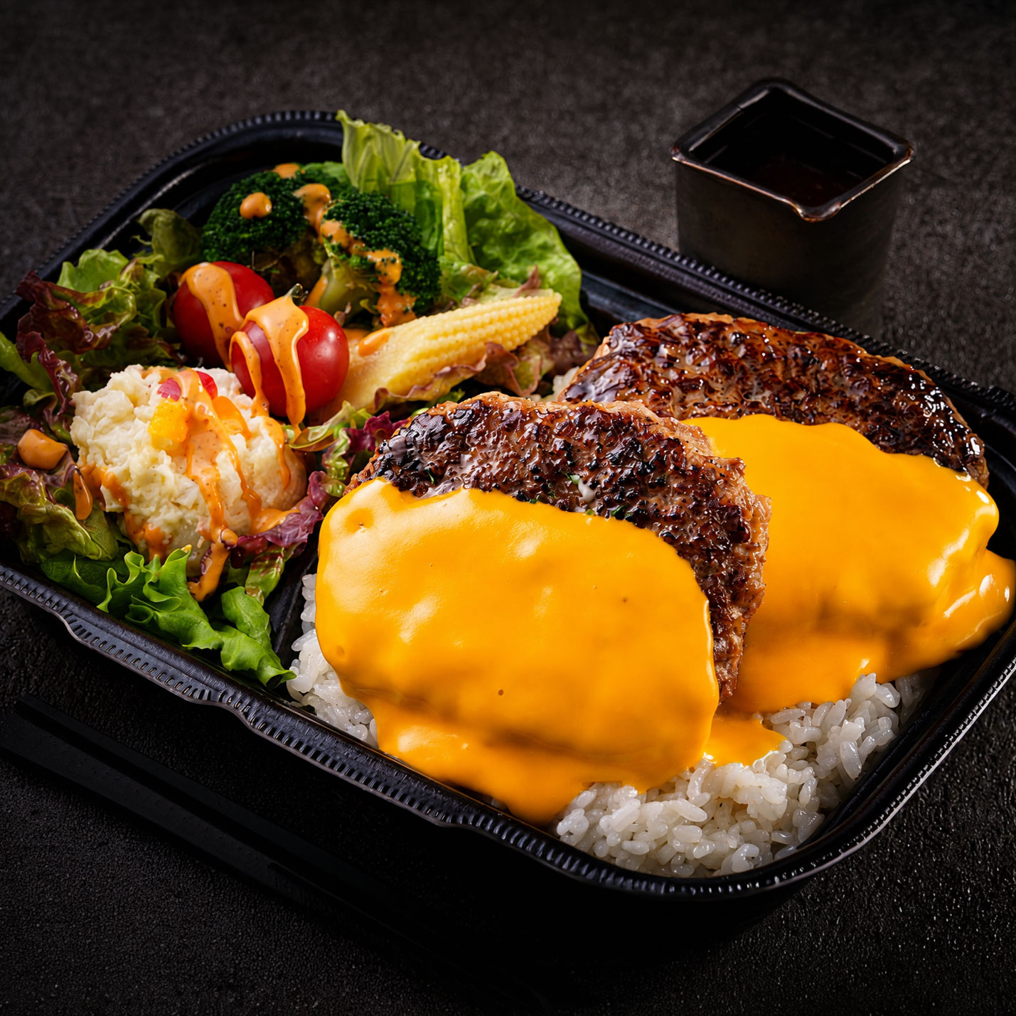 ダブルチーズハンバーグ