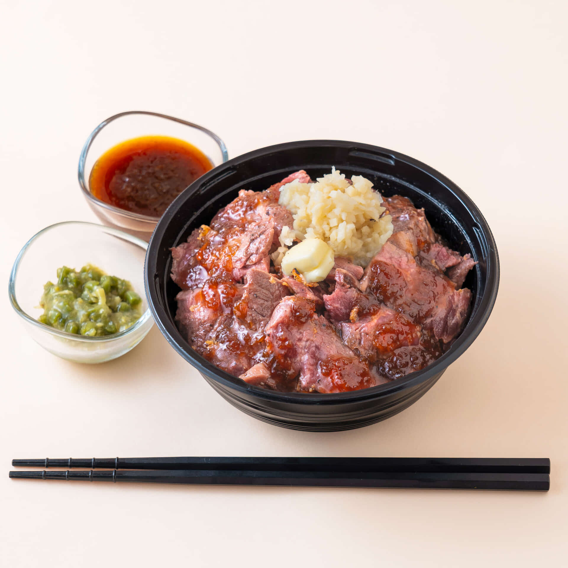 刻みにんにくステーキ丼