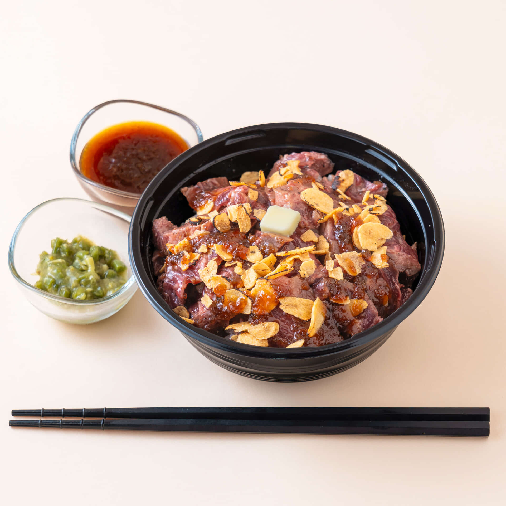 フライドガーリックステーキ丼